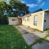 3520 Lou St Unit A #A - Photo 1 of 1