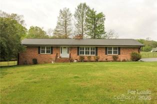 12320 Winget Rd - Photo 1 of 1