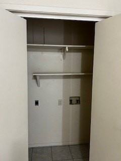 942 Colorado St - Photo 4 of 9