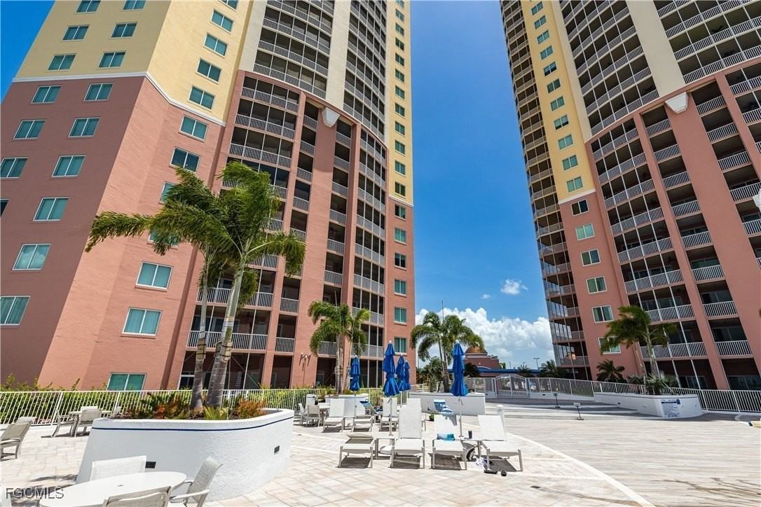 2743 1st St Apt 104 #104