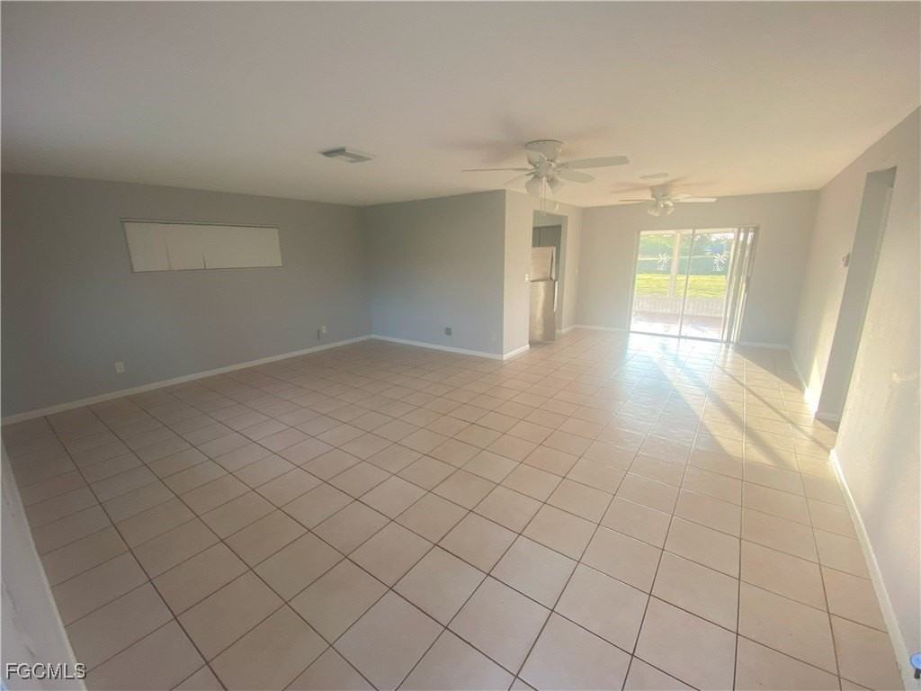 221 Redcliff Ave - Photo 2 of 7