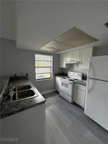 2829 Santa Barbara Blvd Apt A #A - Photo 1 of 1