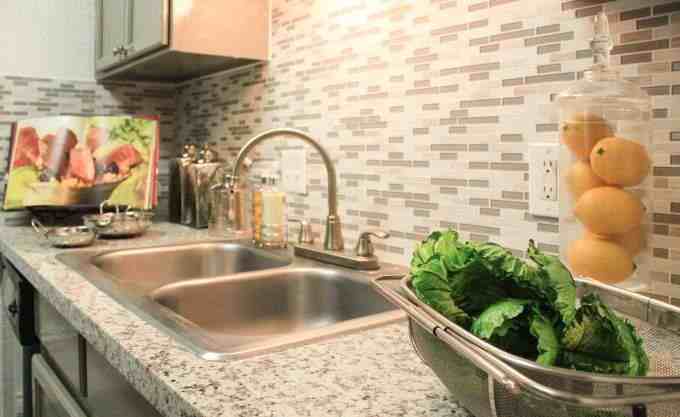 10105 Kempwood Dr - Photo 3 of 10