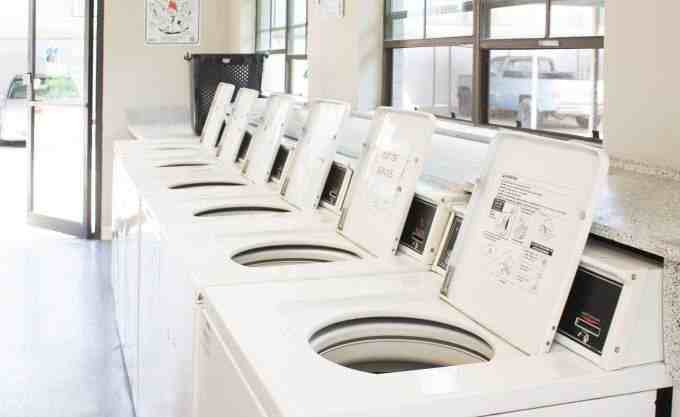 10105 Kempwood Dr - Photo 7 of 10