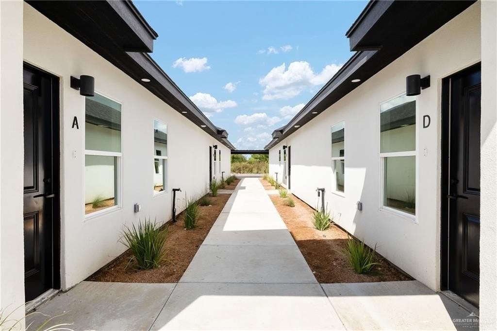 N 25th St #B - Photo 2 of 19