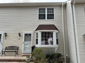 502 Wedgewood Cir - Photo 1 of 1