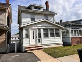 418 Dewitt Ave - Photo 1 of 1