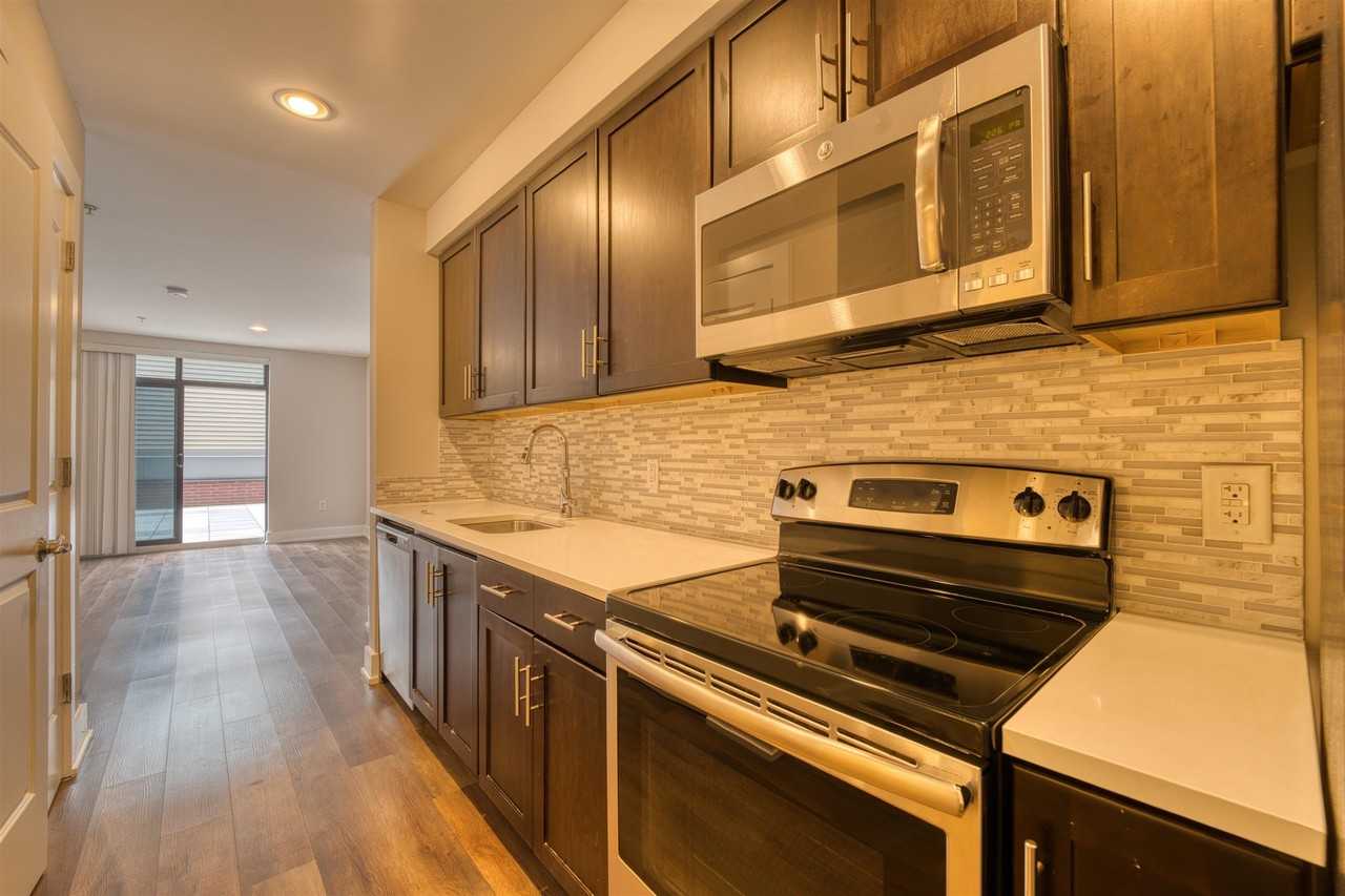 1040 Kennedy Blvd #203 - Photo 3 of 34