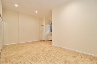 168 Coles St #1B - Photo 1 of 1