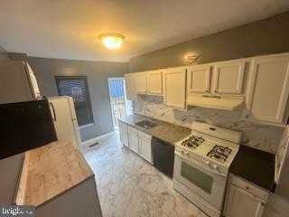 702 N Kenwood Ave - Photo 7 of 20