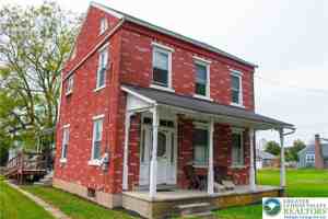 featured image of 3914 Mauch Chunk Rd