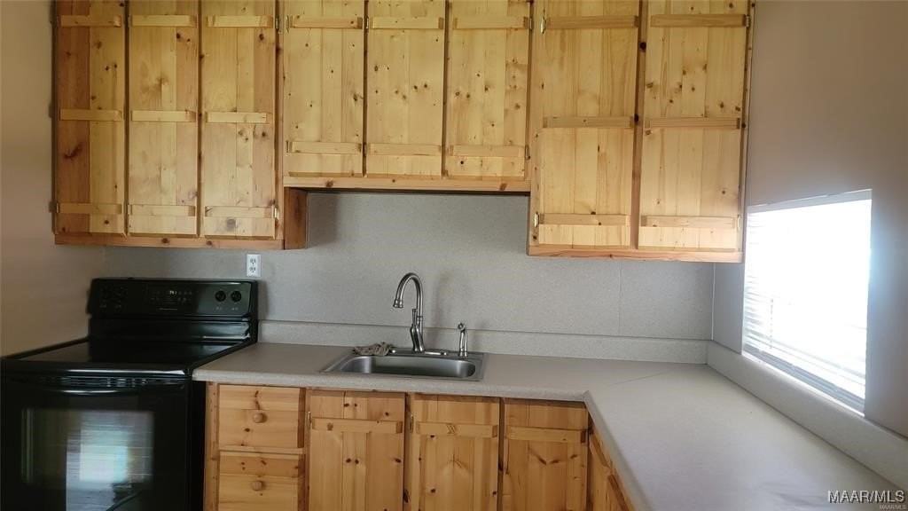 1960 Ceasarville Rd - Photo 6 of 10