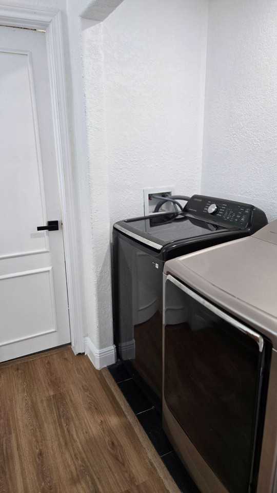 Cedar Creek Dr - Photo 4 of 26