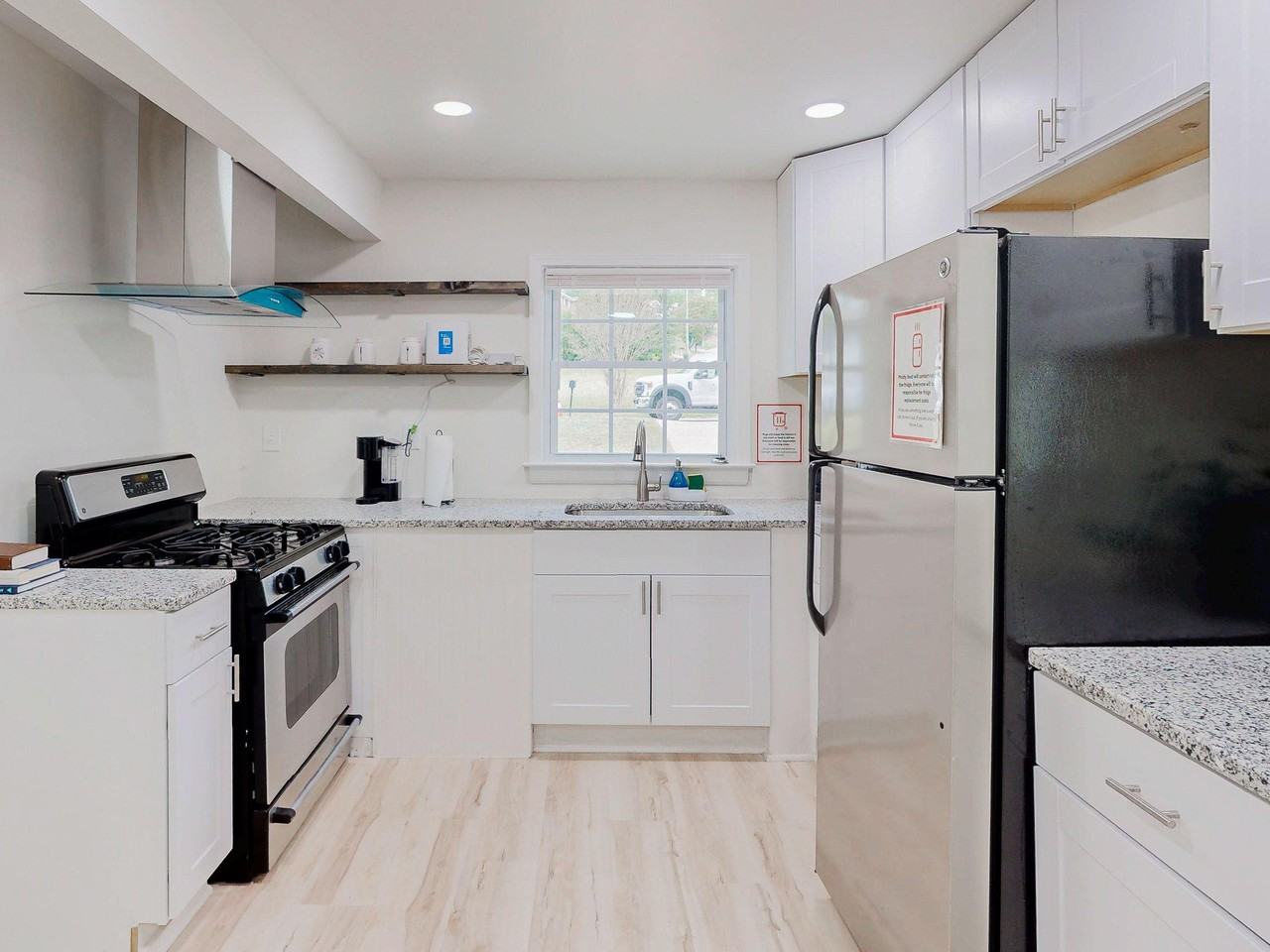 Miriam Ln - Photo 2 of 8