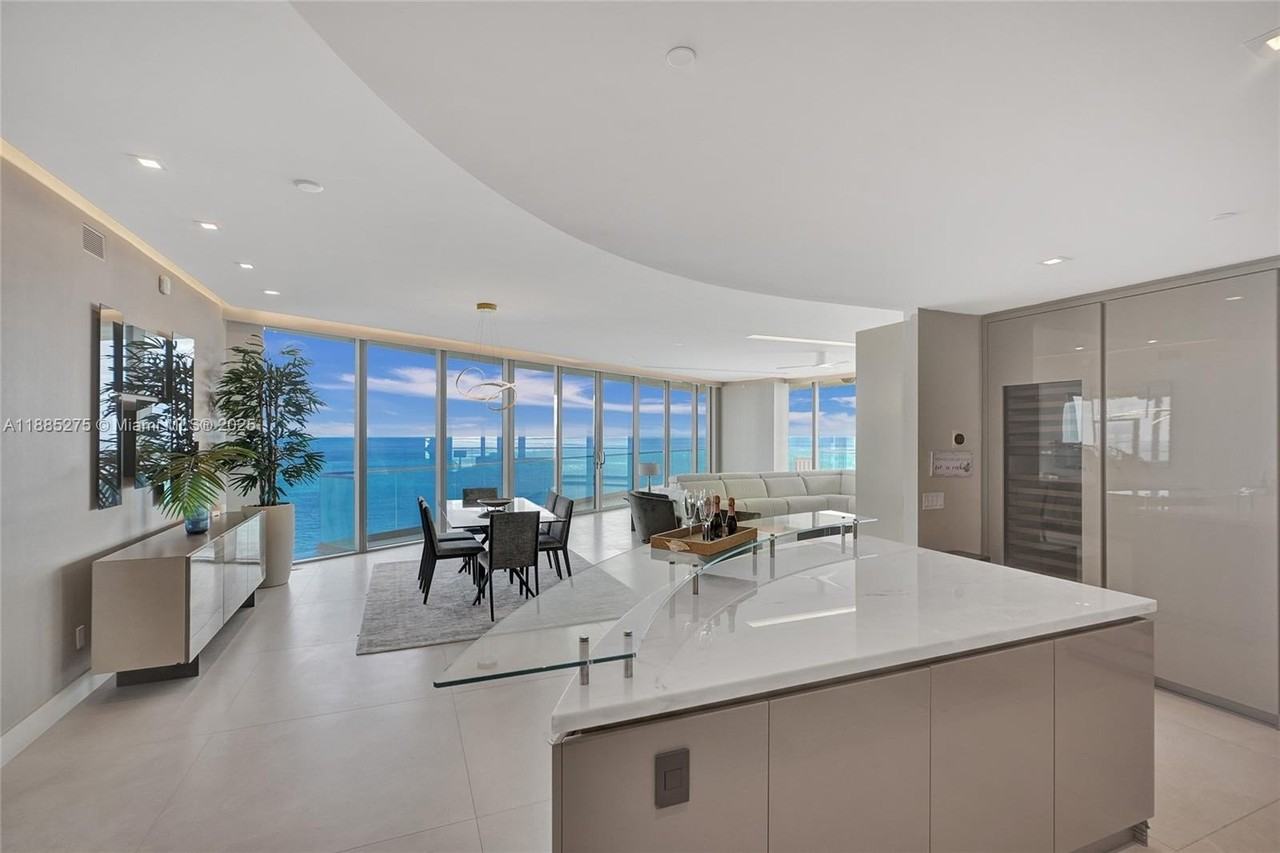 18975 Collins Ave #3000 - Photo 7 of 50