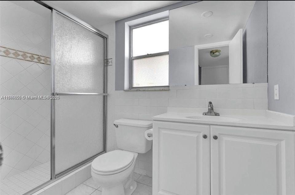 8100 Sunrise Lakes Blvd #208 - Photo 5 of 6