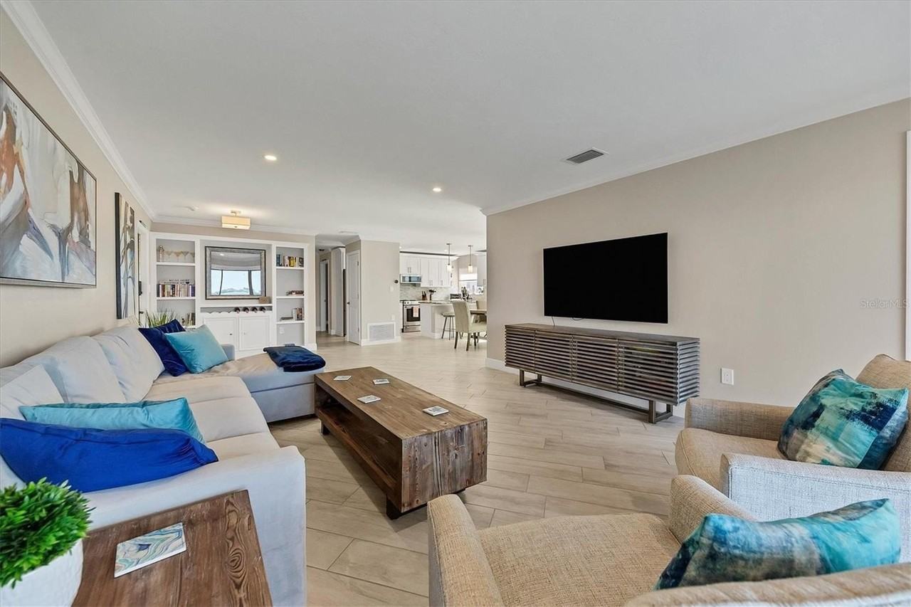 37 Sunset Dr #41 - Photo 2 of 25