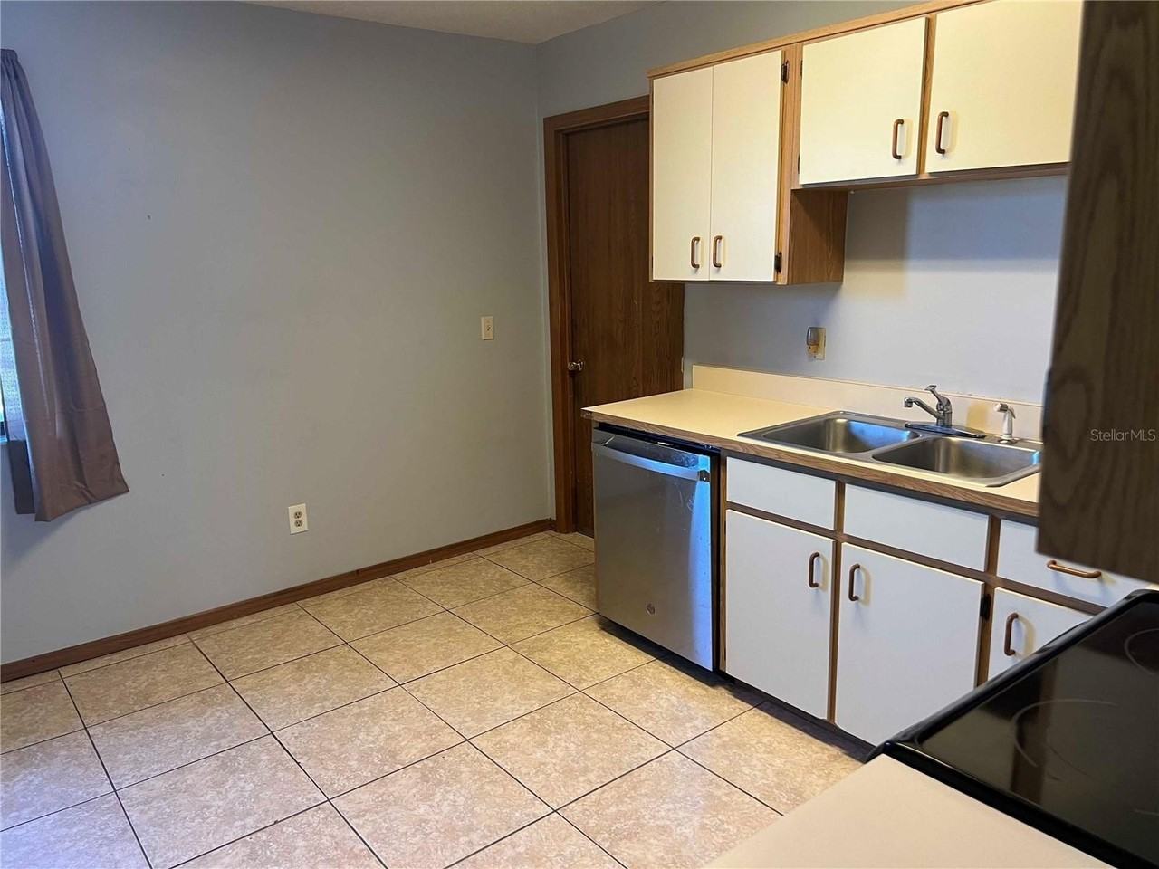 33 Fernwood Ln - Photo 5 of 20