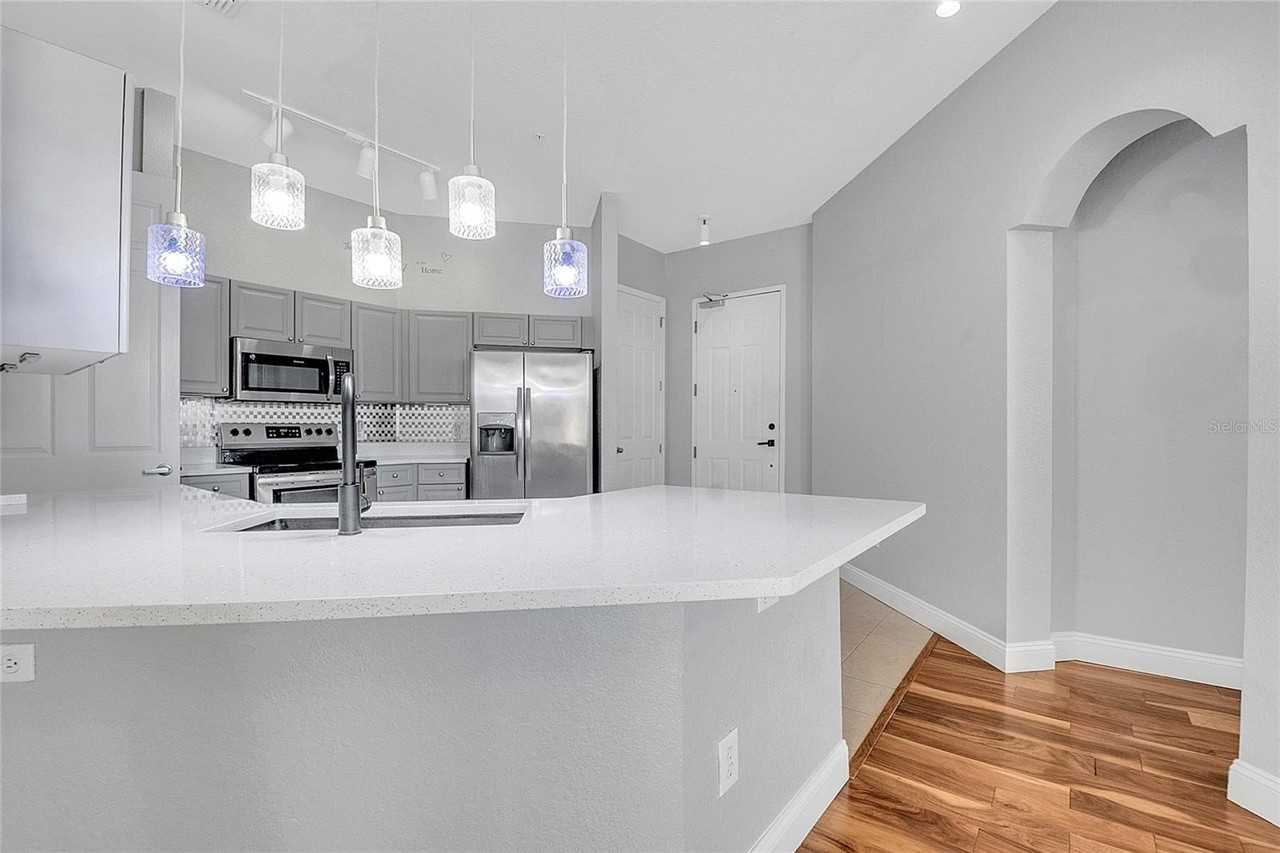 617 Terrace Ridge Cir #617 - Photo 5 of 40