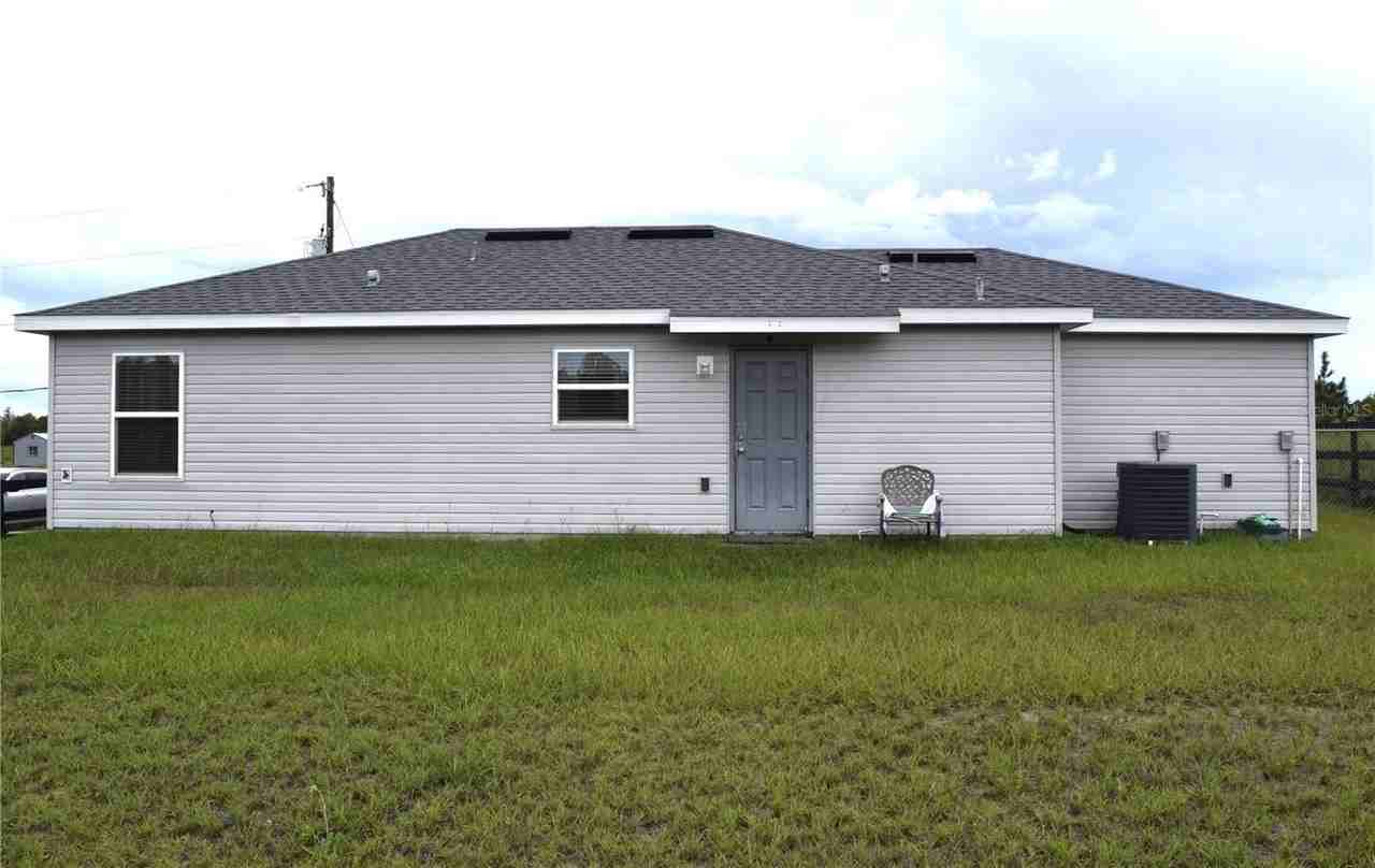 3184 Sw 151st Ave - Photo 4 of 17