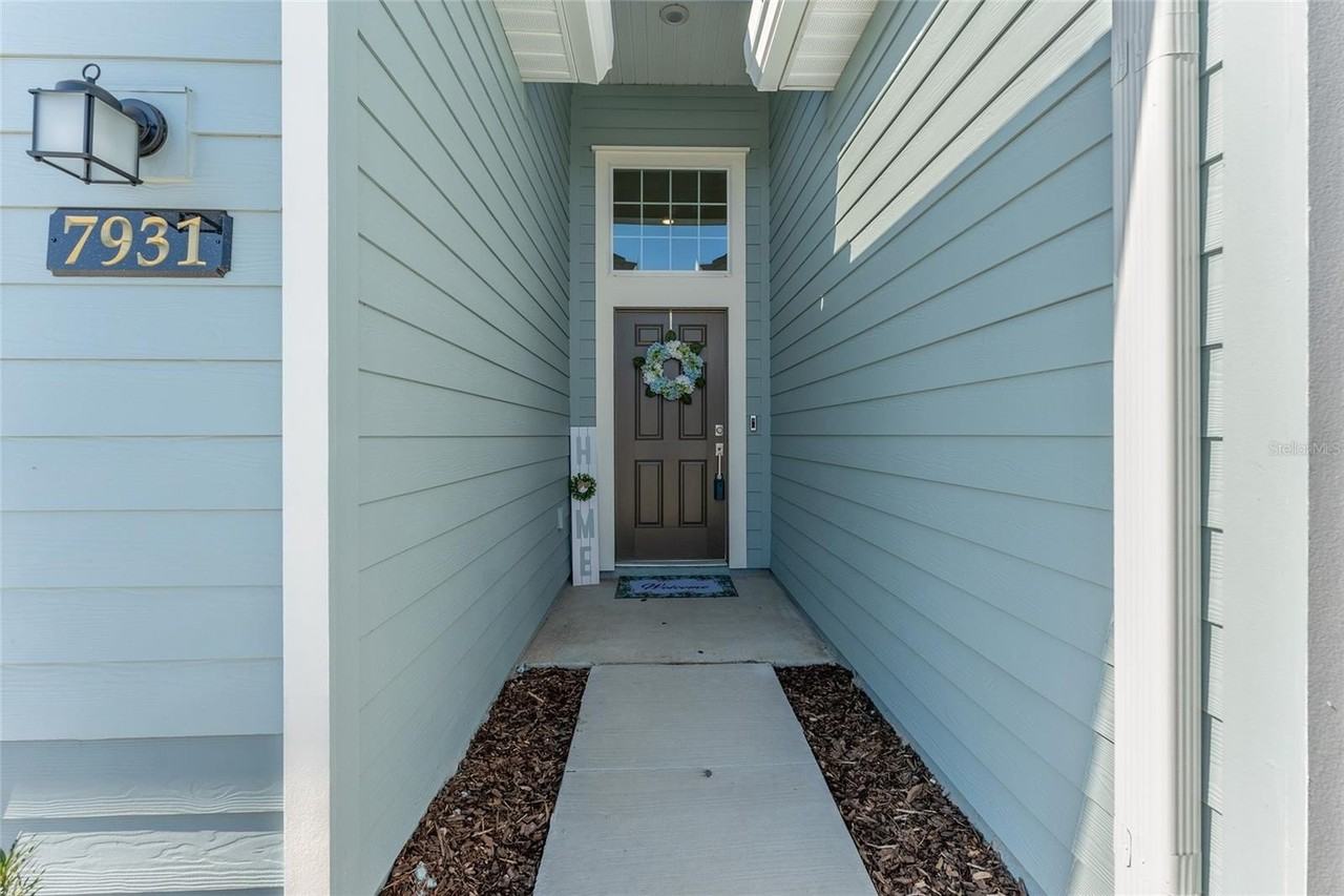 7931 Sw 74th Loop - Photo 2 of 44