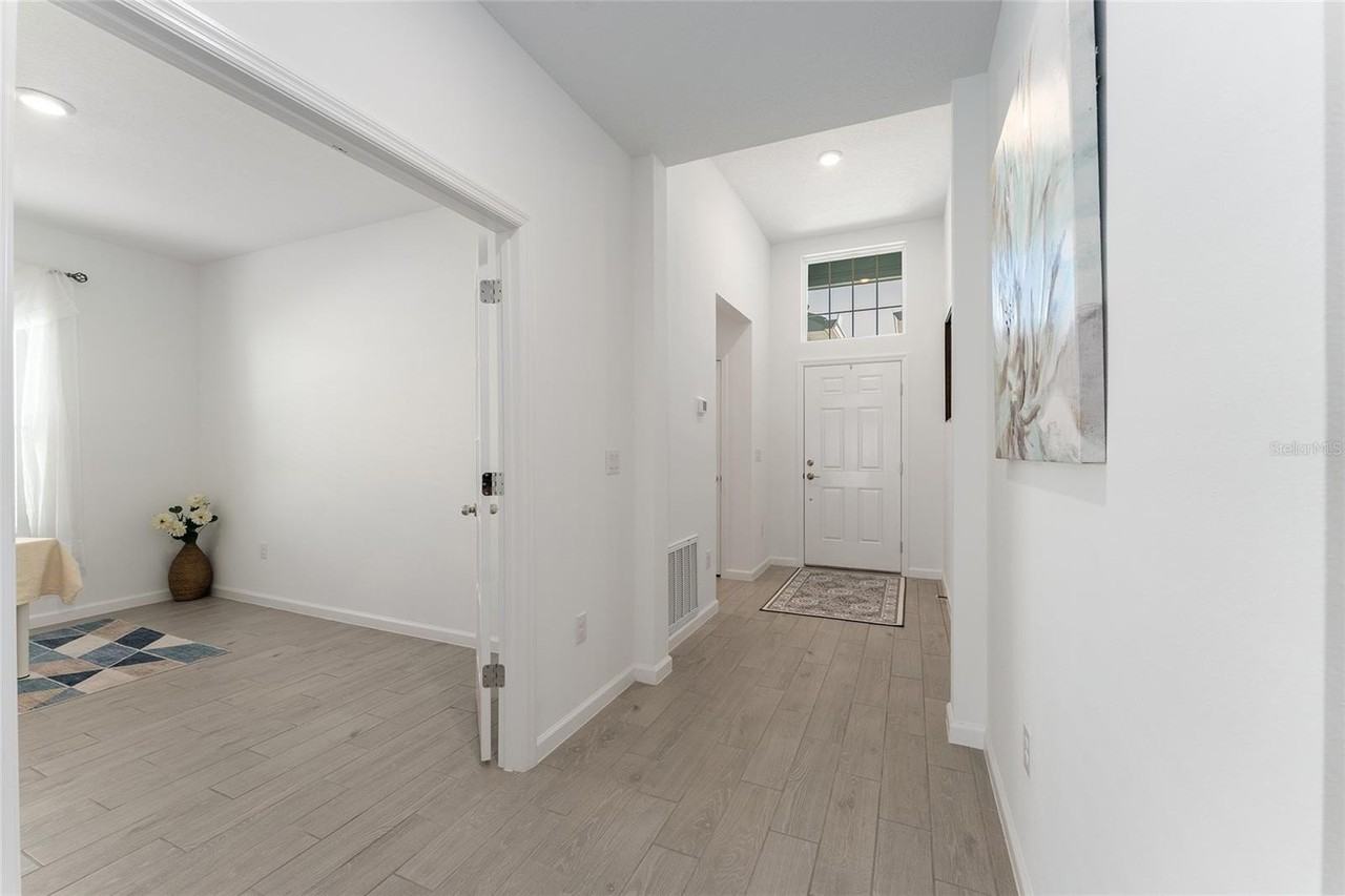 7931 Sw 74th Loop - Photo 5 of 44