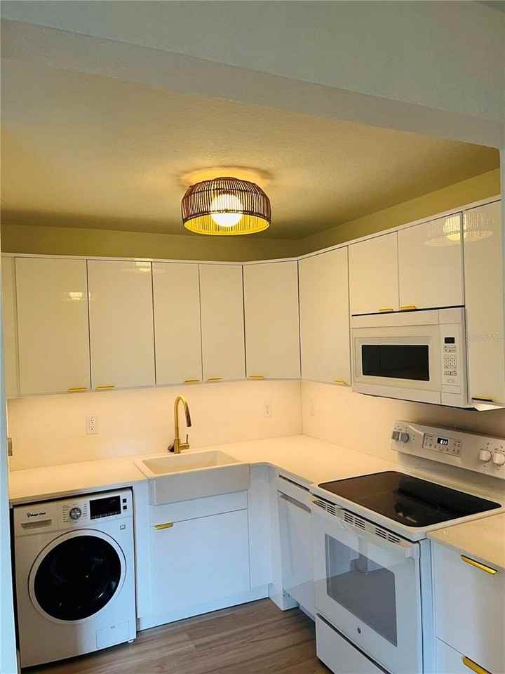 3914 W Neptune St #27 - Photo 6 of 17