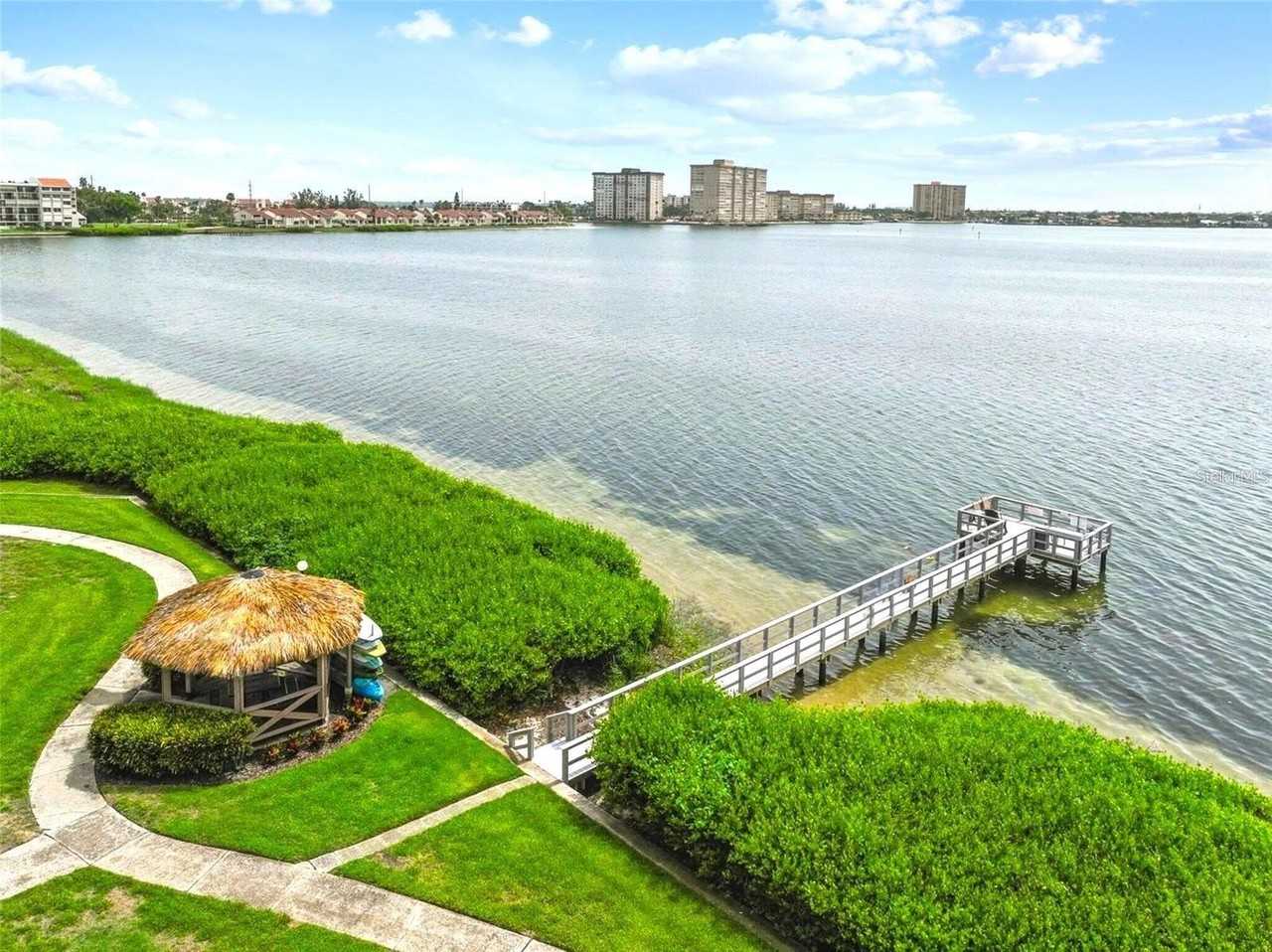 6218 Palma Del Mar Blvd S #307 - Photo 5 of 48