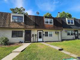 featured image of 407 Saracino Dr