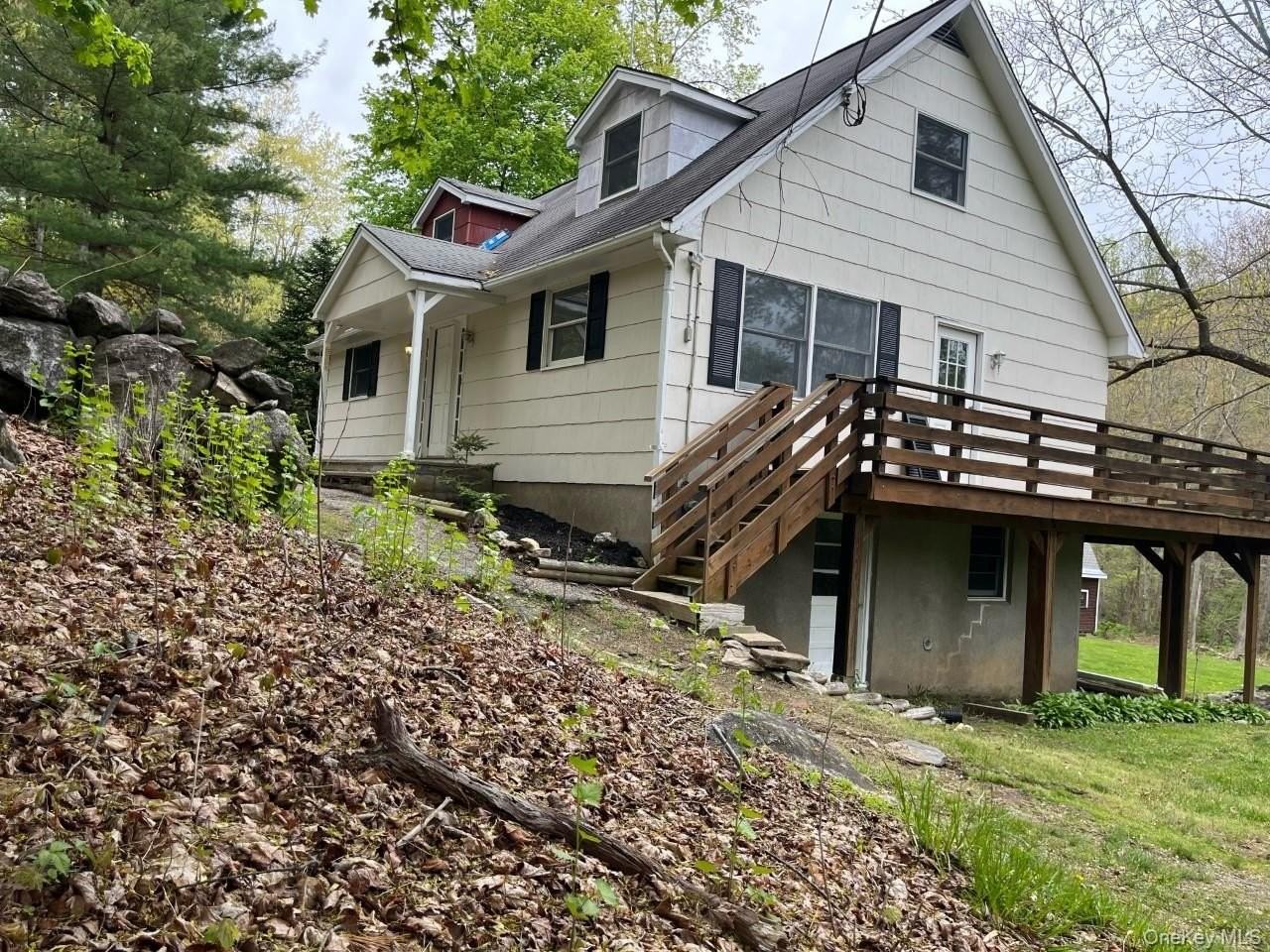 140 Bullet Hole Rd - Photo 2 of 19