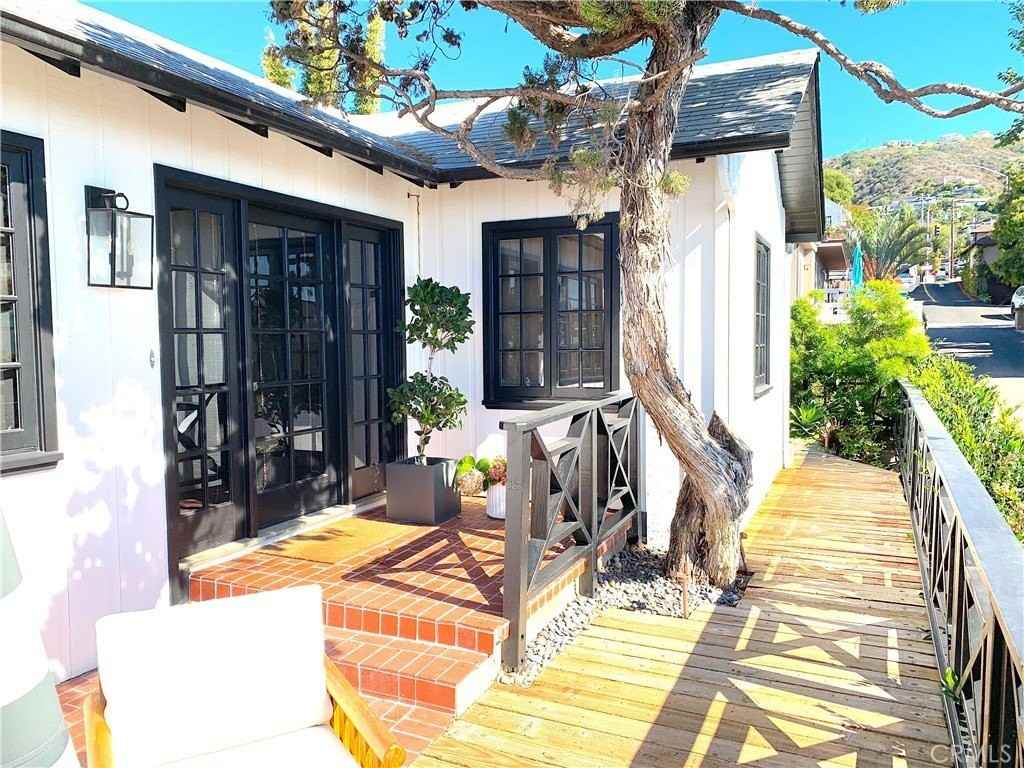 31695 Seacliff Dr - Photo 4 of 27