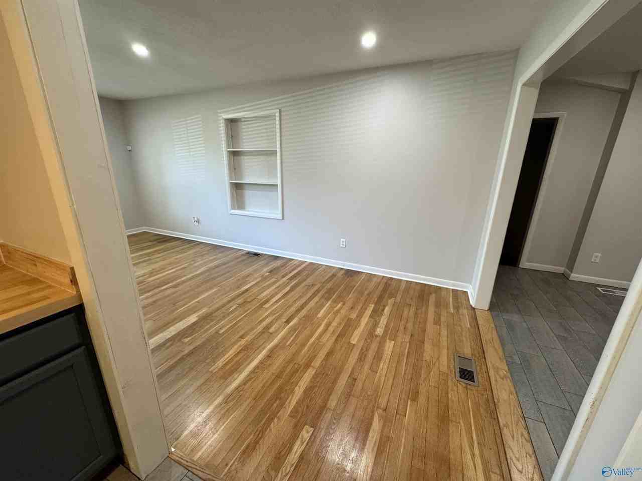 918 Woodall Ln Nw - Photo 5 of 30