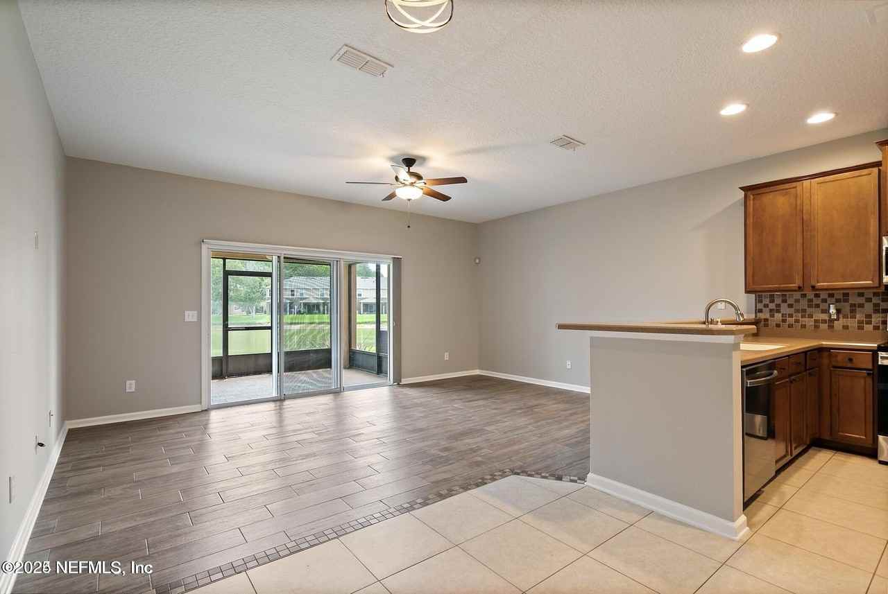 13343 Low Tide Way - Photo 7 of 28