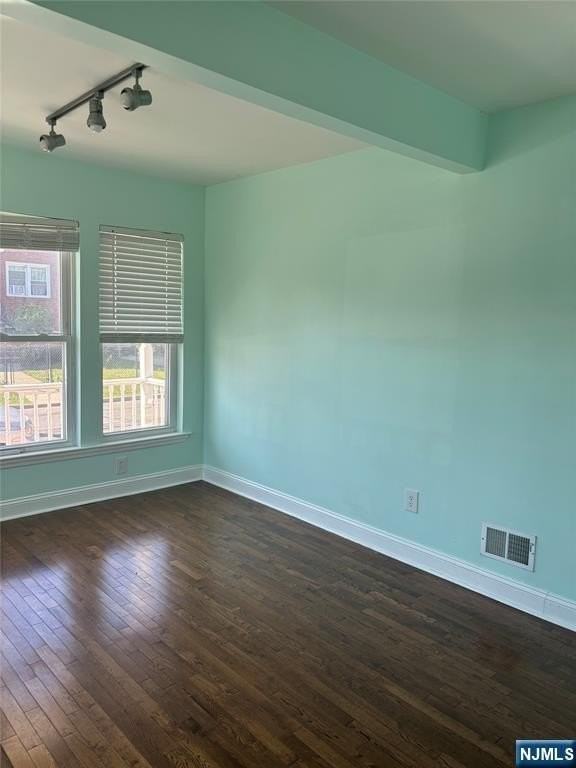 939 Meacham Ave - Photo 3 of 10