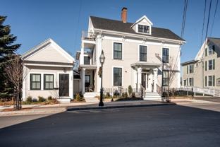 553 Islington St #3 - Photo 1 of 1