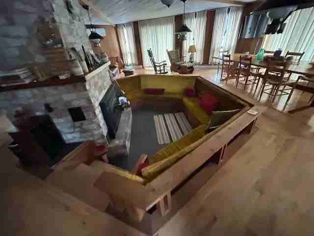 590 Center Rd - Photo 6 of 22