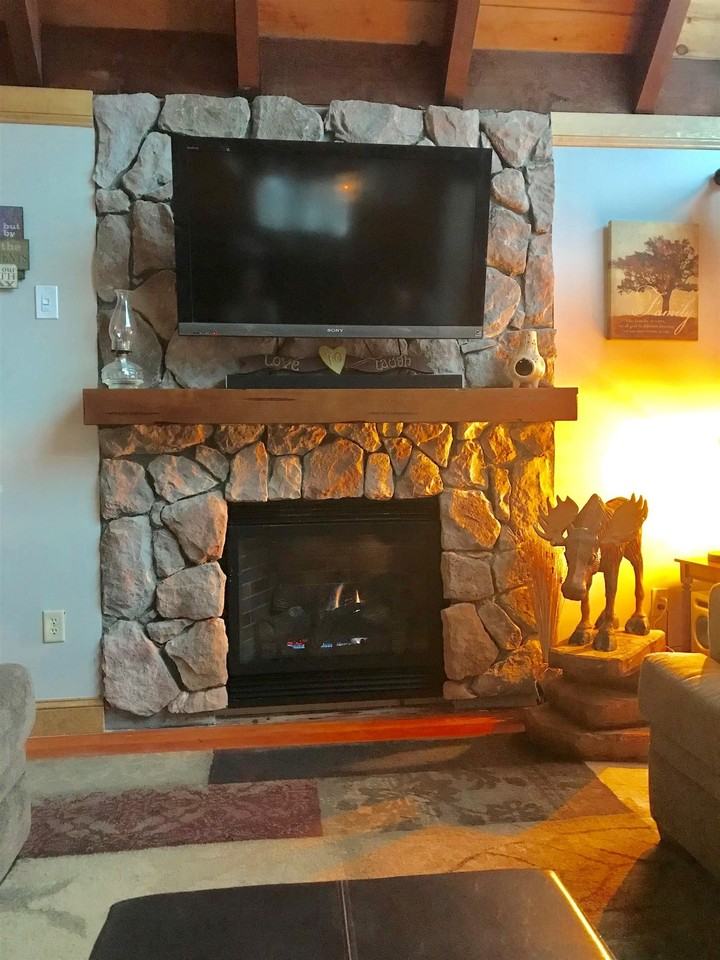 44 Mountain Dr - Photo 7 of 15