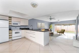 704 Ne 23rd Ave #2A - Photo 1 of 1