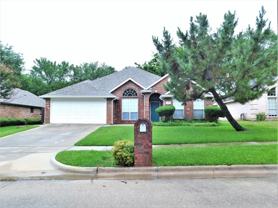 516 Chateau Ct - Photo 1 of 1