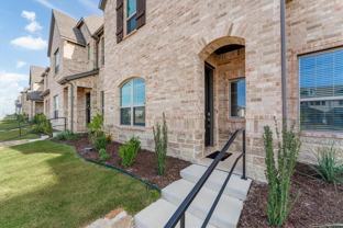 6580 Iron Horse Blvd - Photo 1 of 1