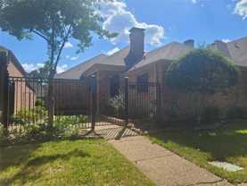 5719 Encore Dr - Photo 1 of 1