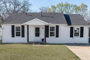 featured image of 710 West Elm Street