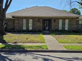 414 Pebblecreek Dr - Photo 1 of 1