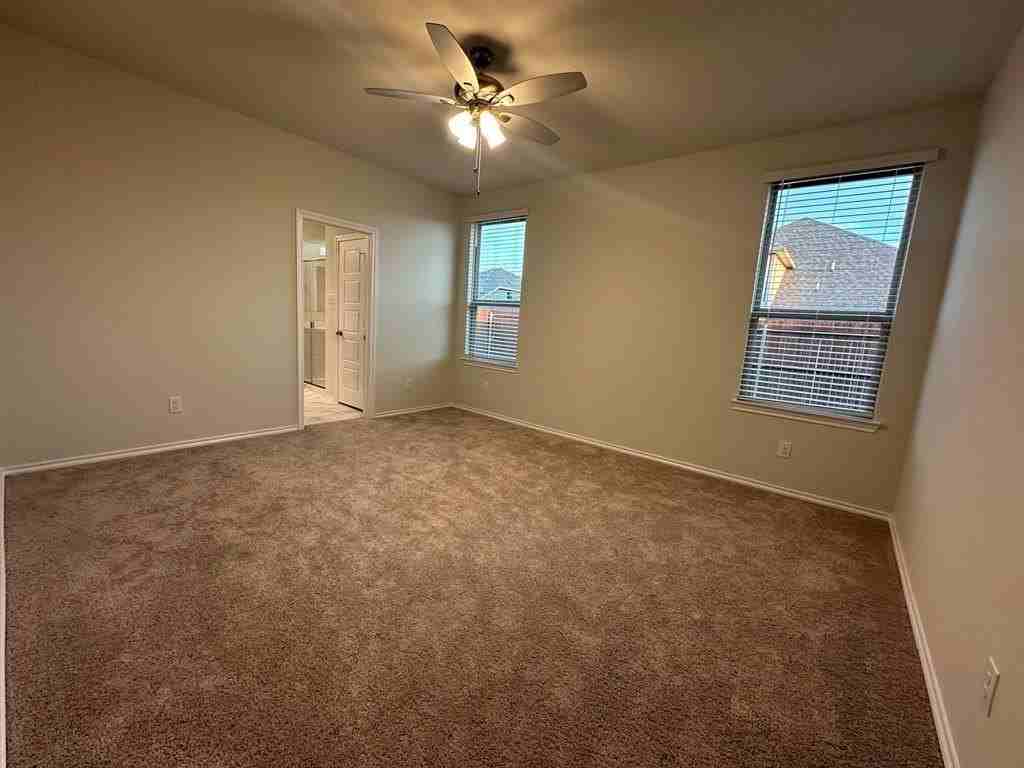 1613 Edgeway Dr - Photo 7 of 14