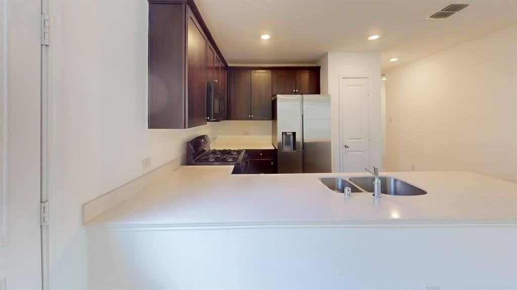 3801 Harper St - Photo 4 of 17