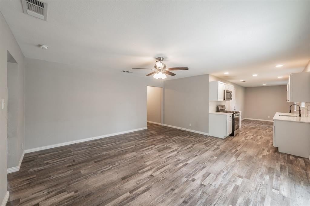 5753 Saramac Dr - Photo 2 of 36