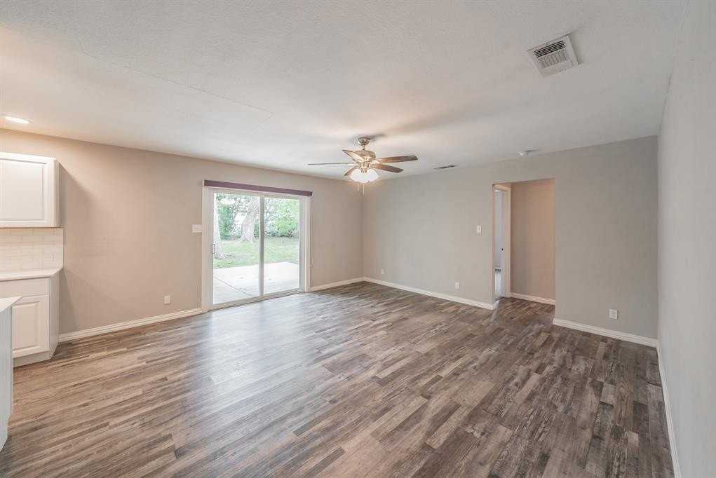 5753 Saramac Dr - Photo 3 of 36