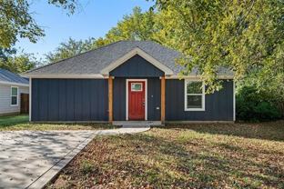 516 W Collins St - Photo 1 of 1