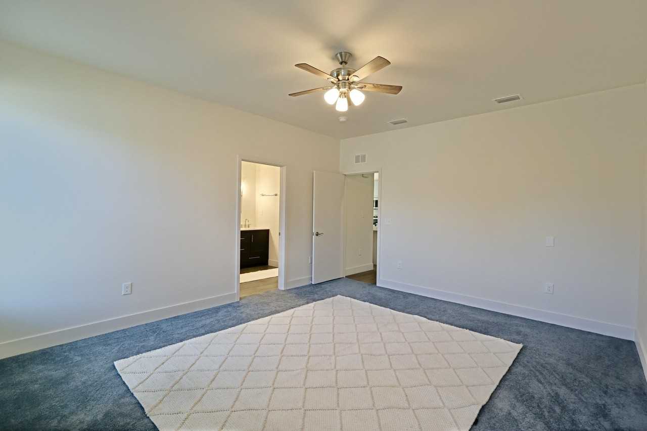 7580 E Bay Blvd - Photo 7 of 21