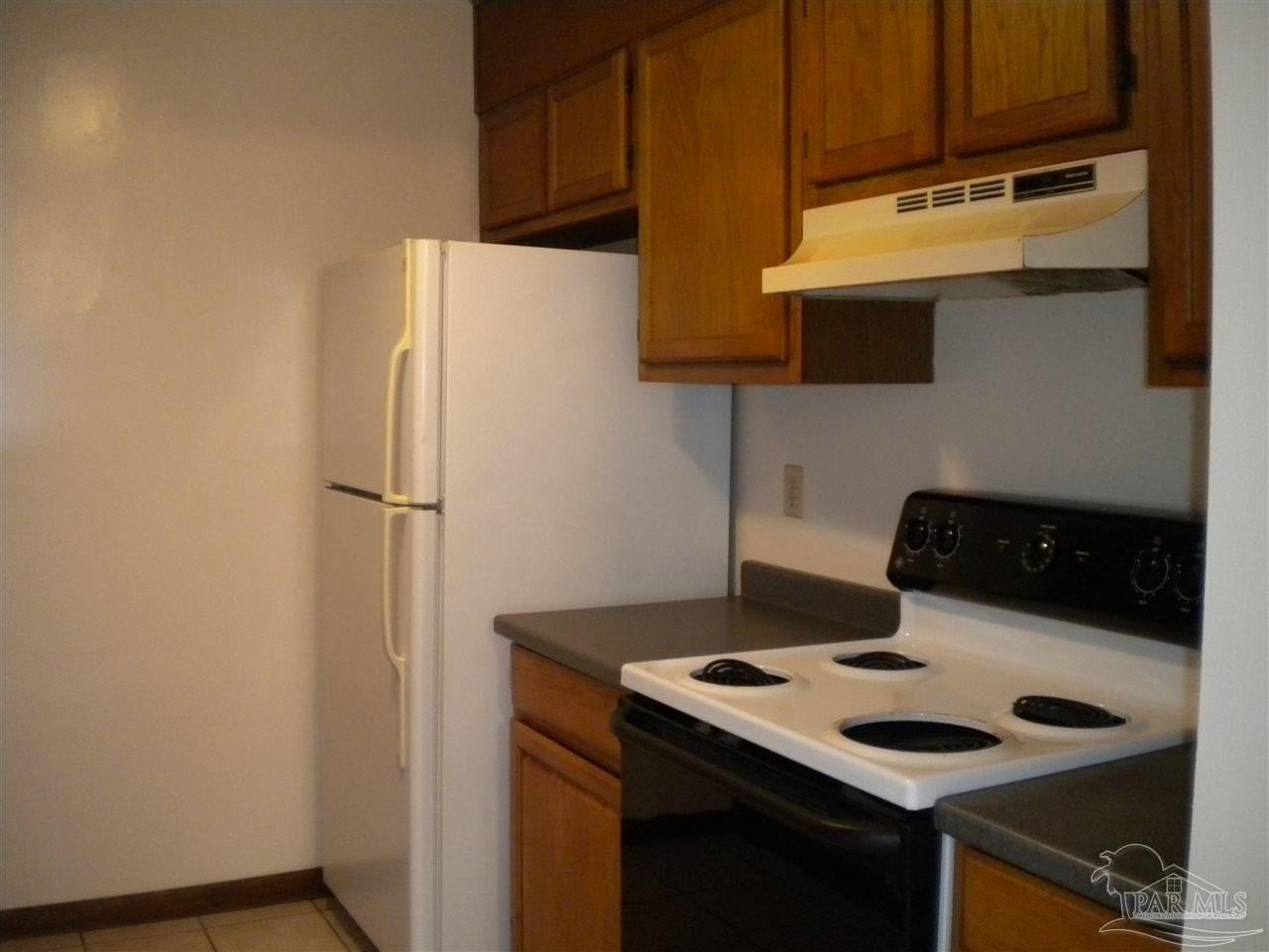 3262 Maplewood Dr #B - Photo 7 of 15